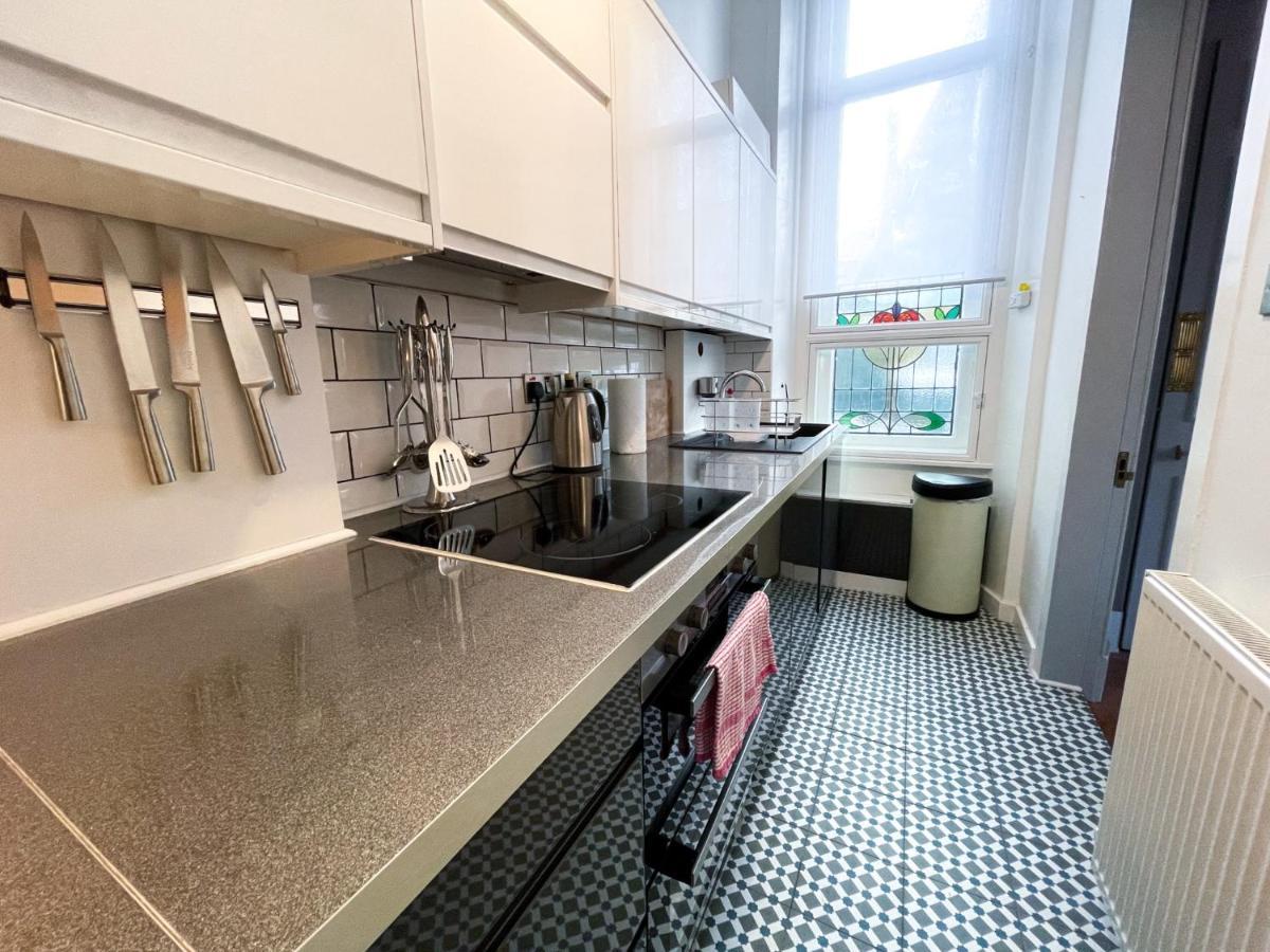 1 Bed Character Filled Glasgow Apartment Exterior photo